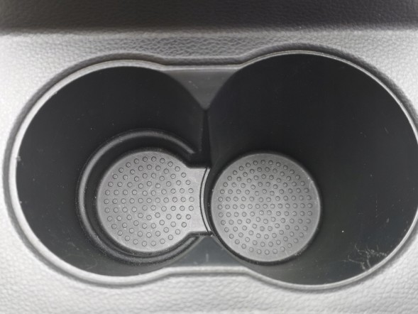 Volkswagen OE 575863243, DWP575863243OE Підлокітник Seat Ateca 575863243 Новий оригінальний