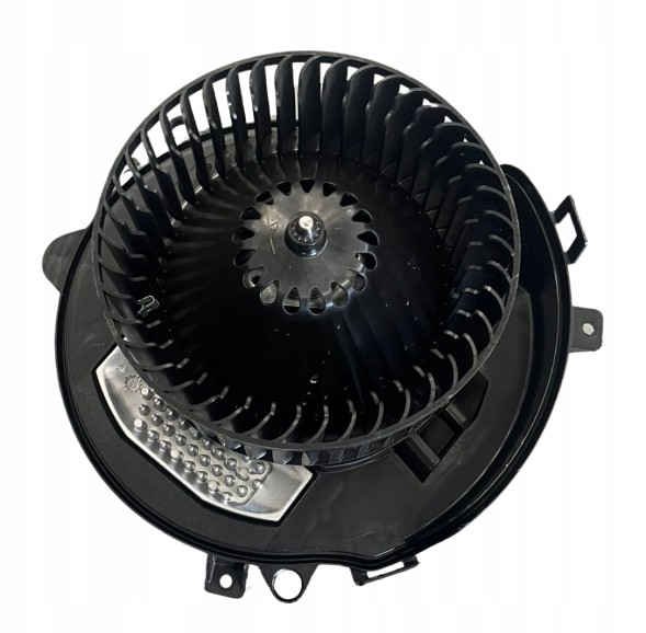 Volkswagen OE 5WC819021 5Q0907521F Вентилятор VW 5WC819021