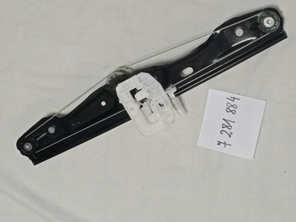 BMW OE BMW F20 LCI Склопідйомник задній правий 7281884