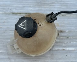 Peugeot OE 9678125880 OEM РОЗШИРЮВАЛЬНИЙ БАК ВОДИ PEUGEOT 308 II T9 1.2 THP 9678125880