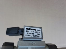Audi OE AUDI PRZEWÓD WĄŻ KLIMATYZACJI ZAWÓR 1EA816741L ORYGINAŁ AUDI ШНУР ШЛАНГ КОНДИЦІОНУВАННЯ ПОВІТРЯ КЛАПАН 1EA816741Л ОРИГІНАЛ