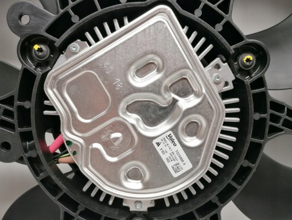 Valeo FS2258/T224806-ORYG(33) Valeo радіатор renault kadjar qashqai