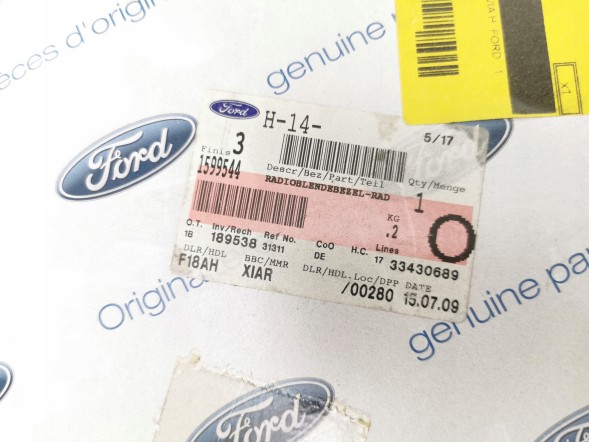 Ford OE Декоративна планка радіо Ford Fiesta VI 2008- OE 8A61-18A802-BG 1599544