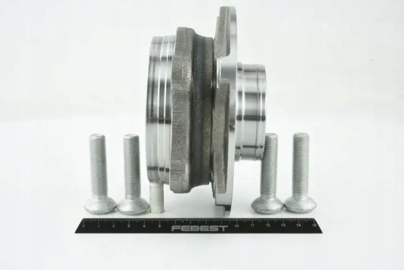 Febest 1782-Q5R Втулка колеса 1782-q5r febest audi a4 b8 (8k2)