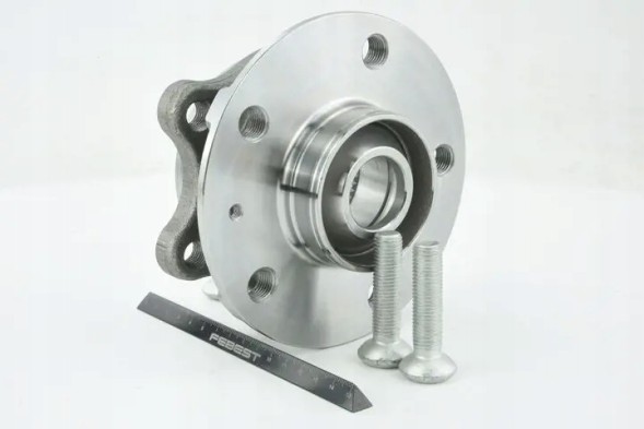 Febest 1782-Q5R Втулка колеса 1782-q5r febest audi a4 b8 (8k2)
