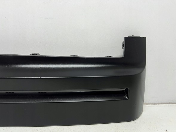 Land Rover OE L8B2-17820-A vad Решітка радіатора Rover Defender II 2 L663, верхня, L8B2-17820-A