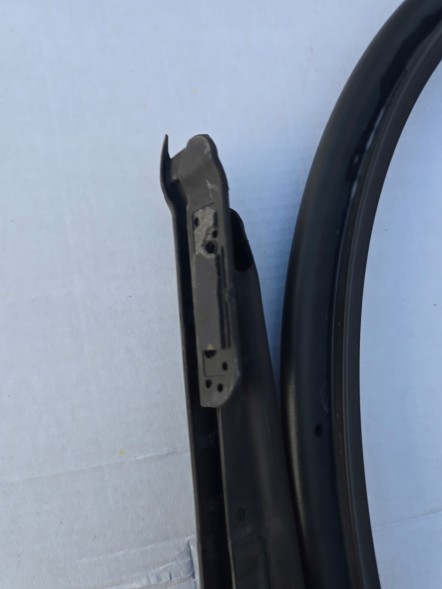 Volkswagen OE VW T6 ПРОКЛАДКА ДВЕРЕЙ З ДАТЧИКОМ ЛІВА 7T0843785H