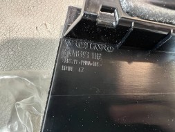 Volvo OE 31448393 pmi150921 ПЛА́НКА ДВЕРЕЙ ЛІВИХ ЗАДНІХ VOLVO XC40 31448393