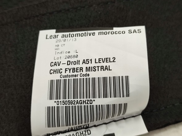 Citroen OE ОБШИВКА ОББИВКИ ПРАВОГО КРІСЛА CITROEN C3 II 2009-2016 ORYG 886443