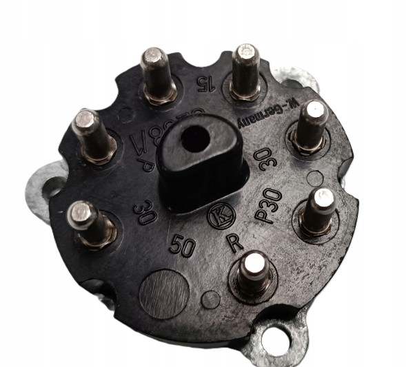 Mercedes-Benz OE 0004621983 КОЛОДКА ЗАМКА ЗАПАЛЮВАННЯ MERCEDES W115 W123 7 ПІНІВ 0004621893