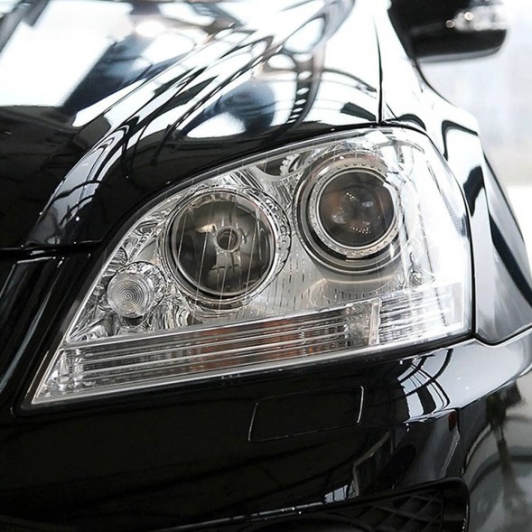 Китай 6905458579969 КОМПЛЕКТ РОЗСІЮВАЧІВ передніх фар скло MERCEDES ML W164 2005-2007