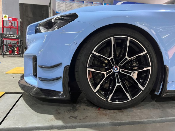 Китай 64068259 CANARDSY ЛЬОТКИ НАКЛАДКИ ПЛАНКИ ДЛЯ БАМПЕРА ПЕРЕДНІ MP BMW M2 G87 CARBON