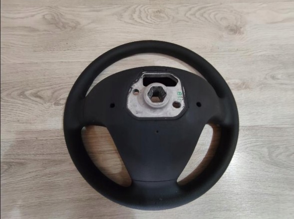 Volvo OE РУЛЬМО VOLVO C30 C70 S40 31201774 НОВЕ