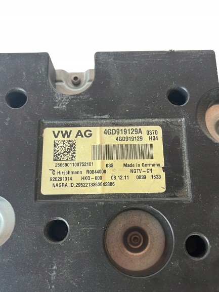 Audi OE 4GD 919 129 A Тюнер 4GD919129A Audi Q7