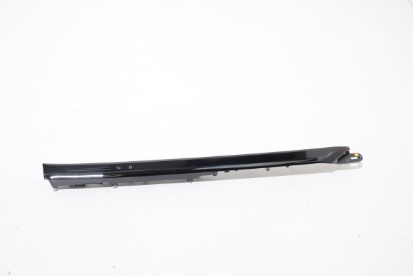 BMW OE 5B4AF68 BMW Drzwi prawe przód BMW G60 G61 Планка Dekor Панель управління Вимикач двері права передня