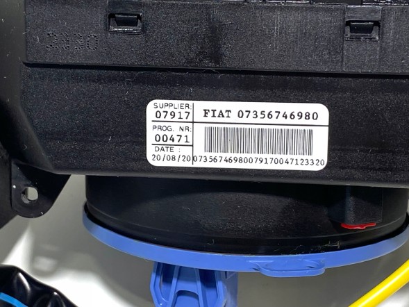Fiat OE 0735674698 ВАЖЕЛЬ, ПЕРЕКЛЮЧАТЕЛЬ FIAT ABARTH 500