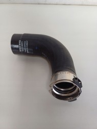 Volvo OE 32222071 Шнур трубка шланг інтеркулера volvo s60 s90 v60 v90 xc60