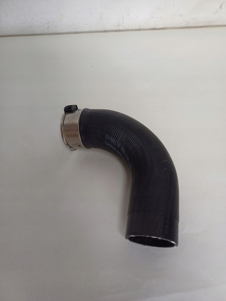 Volvo OE 32222071 Шнур трубка шланг інтеркулера volvo s60 s90 v60 v90 xc60