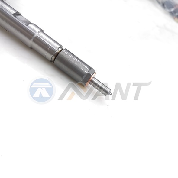 NANT Diesel Fuel Injector Engine Assembly Injection Valves with Strict Pre-Shipment Testing 0445110186