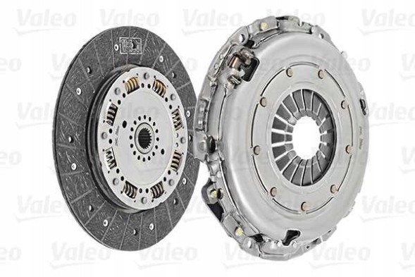 Valeo 826705 Зчеплення диск+притиск альфа 159/fiat croma 05-