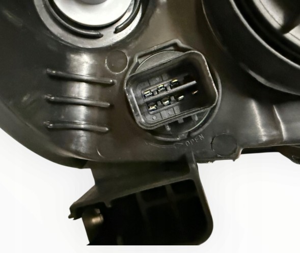 Signum ZCV1115(K)BL ФАРА CHEVROLET AVEO 2011-2014 ЧОРНА + МОТОРЧИК РЕГУЛЮВАННЯ ЛІВА