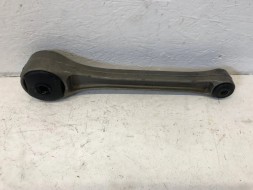 Volvo OE 8250267 Volvo 740 Рамки задньої підвіски маятника