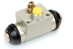 F026009955 BOSCH Циліндр гідравлічний