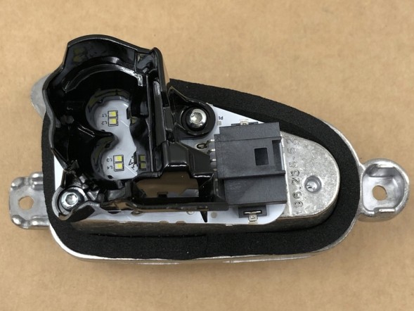 ВОЛЛЕР 19623502 196.235-02 Світлодіодні drl вогні денного водіння 19623502 правий xenon для renault kadjar