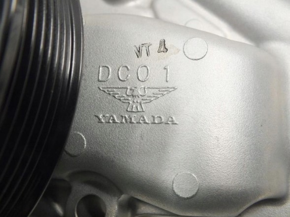 Renault OE 7701057952 Водяний насос master ii 3.0dci ориг