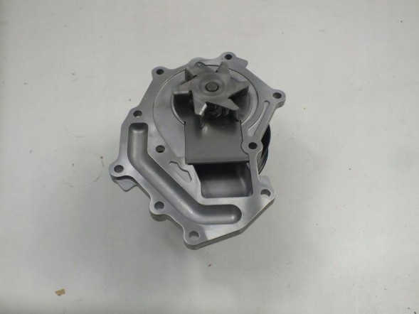 Renault OE 7701057952 Водяний насос master ii 3.0dci ориг