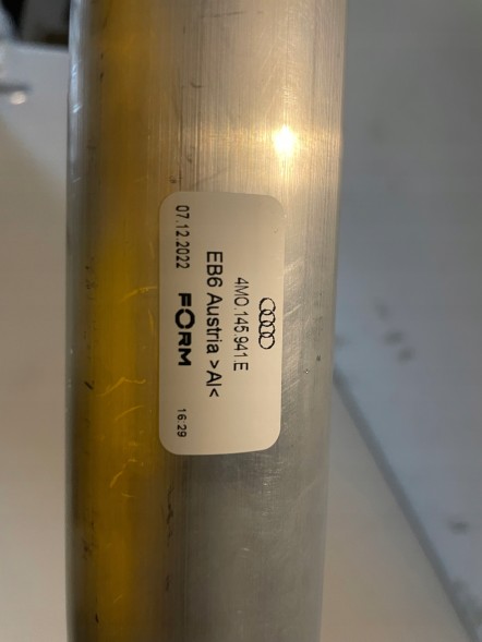 Audi OE 4M0145941E Повітряний шнур audi porsche 4m0145941e