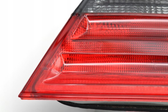 Eagle Eyes ME05 Mercedes w210 1995-2002 e клас лампи задня red smoke димчаста комплектація