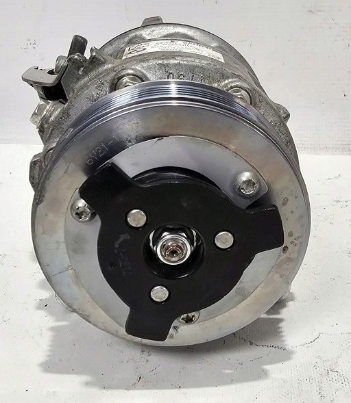 BMW OE 6994517 BMW Новий oe компресор bmw g11 g12 g30 g31 g32 - 6994517