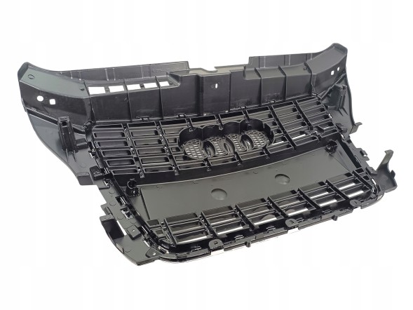 PA 8P0853651Q РЕШІТКА-АТРАПА GRILL AUDI A3 S3 8P LIFT 2008-2012 років ЧОРНИЙ ГЛЯНЕЦЬ З ХРОМОВАНИМИ ЕЛЕМЕНТАМИ