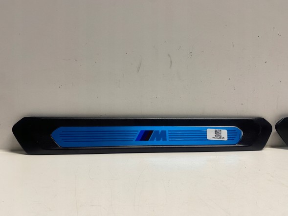 BMW OE BMW X3 G01 X4 G02 M-PAKIET LISTWY NAKŁADKI PROGOWE WEWNĘTRZNE FOLIA 8068487 STAJNIA 6956 BMW X3 G01 X4 G02 M-ПАКЕТ ПЛАНКИ ПОРОГОВІ НАКЛАДКИ ВНУТРІШНІ ПЛІВКА 8068487