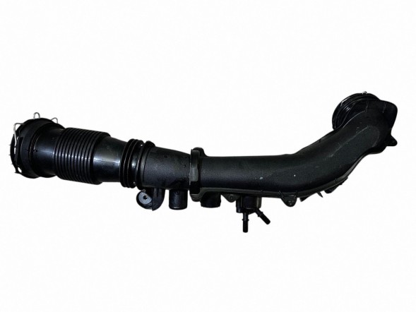 Mercedes-Benz OE Повітропровідна труба Mercedes W177 W247 A2600904000