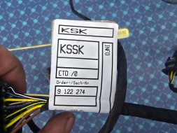 BMW OE INSTALACJA ZDERZAKA PRZÓD PDC BMW 5 E60 E61 9122274 NOWA ORGINAŁ QUALI01.09,25 УСТАНОВКА БАМПЕРА ПЕРЕДНЬОГО PDC BMW 5 E60 E61 9122274 НОВИЙ ОРГІНАЛ