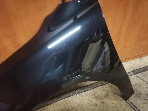 Polcar Błotnik lewy przód Toyota Avensis T25 LIFT 209 Бризговик лівий передній Toyota Avensis T25 LIFT 209