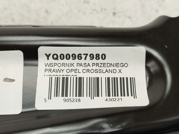 Groupe PSA КРОНШТЕЙН ПЕРЕДНЬОГО РЕМЕНЯ ПРАВИЙ OPEL CROSSLAND X 2017-2024 YQ00967980 OEM