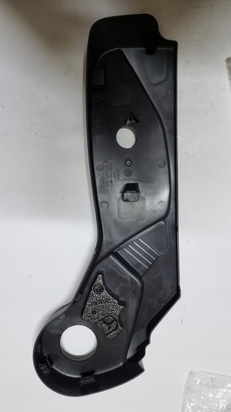 Ford OE 2250220 Бокова накладка на водійське сидіння ліва Kuga 2012-2020 р.в