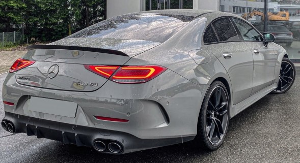 Китай ADSPCLSW257BG Накладка спойлера на люк CLS W257 C257 AMG Style чорний глянсовий ABS