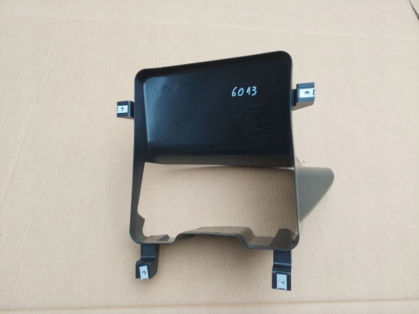 BMW OE BMW X5 F15 40dX MSP KANAŁ POWIETRZA WYSUNIĘTEJ CHŁODNICY LEWY 51748055211 GT6113 BMW X5 F15 40dX M Sport Повітропровід Висунутого Радіатора Лівий 51748055211