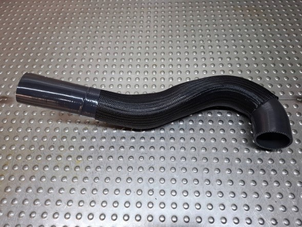 Jeep OE RURA INTERCOOLERA 53360633 / 55056639AE JEEP WRANGLER III 2.8 CRD 07- NOWY ТРУБА ІНТЕРКУЛЕРА 53360633 / 55056639AE JEEP WRANGLER III 2.8 CRD 07-