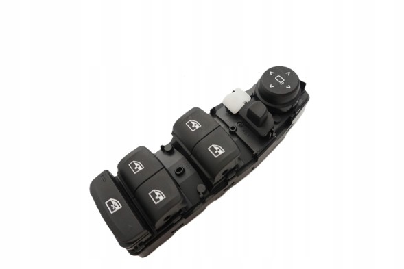 BMW OE 9327046 BMW G30 G01 Кришка панелі управління передніх дверей