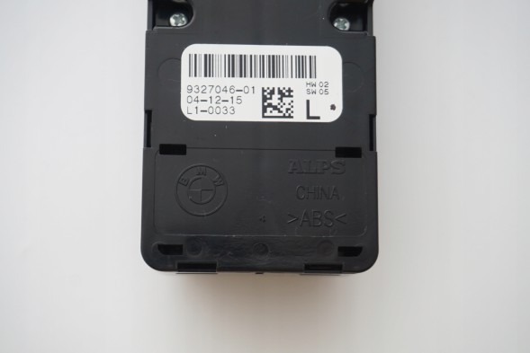 BMW OE 9327046 BMW G30 G01 Кришка панелі управління передніх дверей