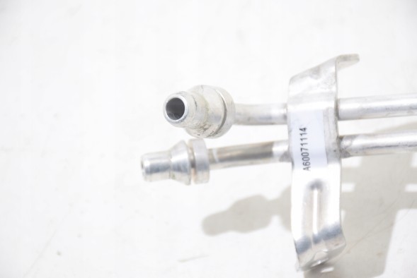 BMW OE 9886346 BMW B57 BMW G60 G61 G70 G05 G06 G45 B57D30B B57X Шланг трубка води охолодження SCR