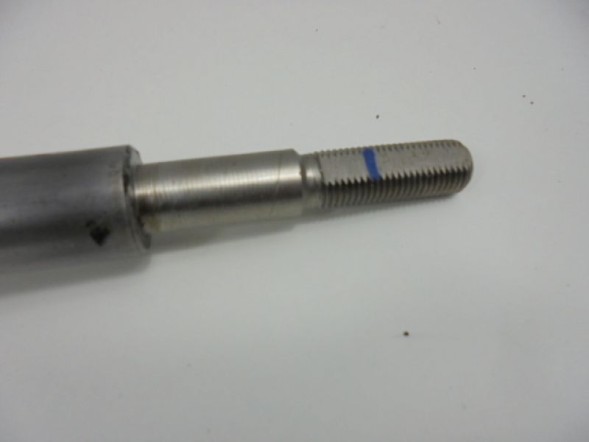 Renault OE 77 01 066 475 АМОРТИЗАТОРИ TRAFIC II PRIMASTAR ПЕРЕДНІ ОРИГ