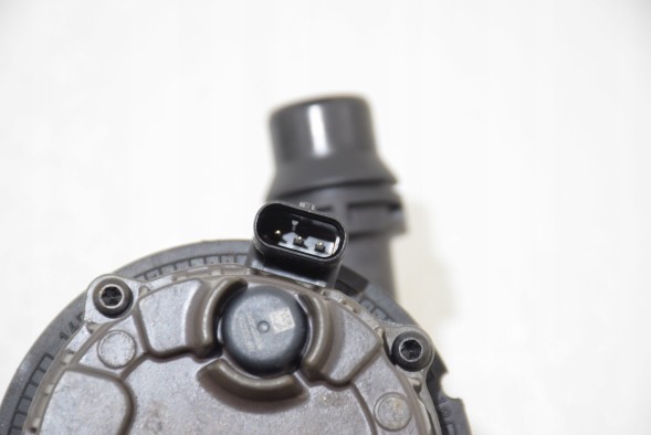 BMW OE 8651288 BMW Bmw g20 g22 g26 g01 g02 g05 g06 g07 b48 b46 b58 додатковий насос водяного насоса