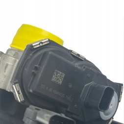 Opel OE Впускний колектор з дроселем 55494220 Opel Astra