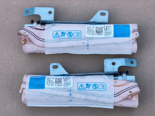Porsche OE 976880441A / 976880442A PORSCHE PANAMERA 2024-2026 ПОДУШКИ БЕЗПЕКИ AIRBAG ЗАДНІ СИДІННЯ КОМПЛЕКТ